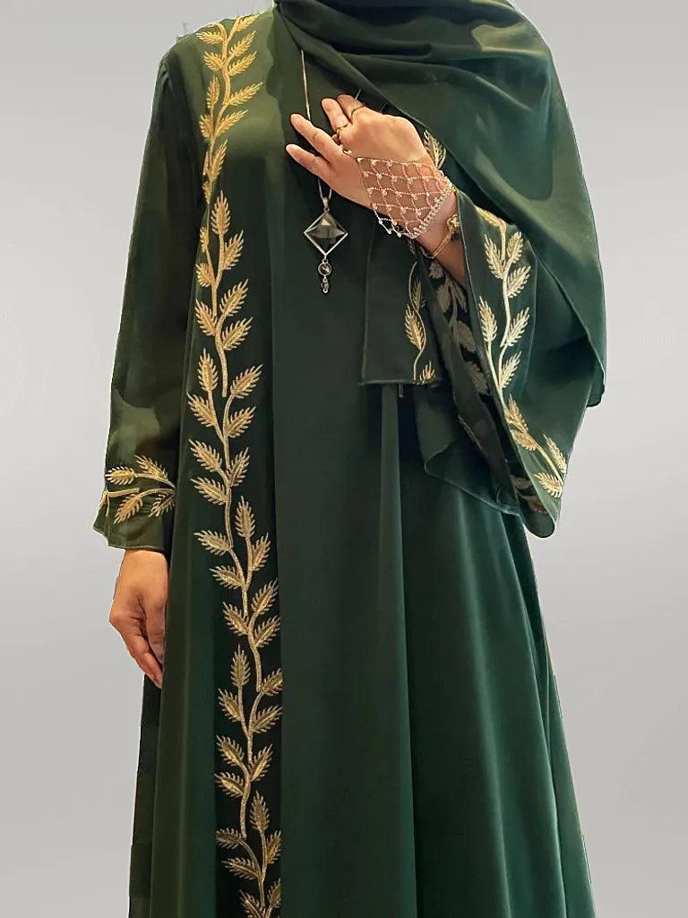 عباية عربية بتطريز جميل