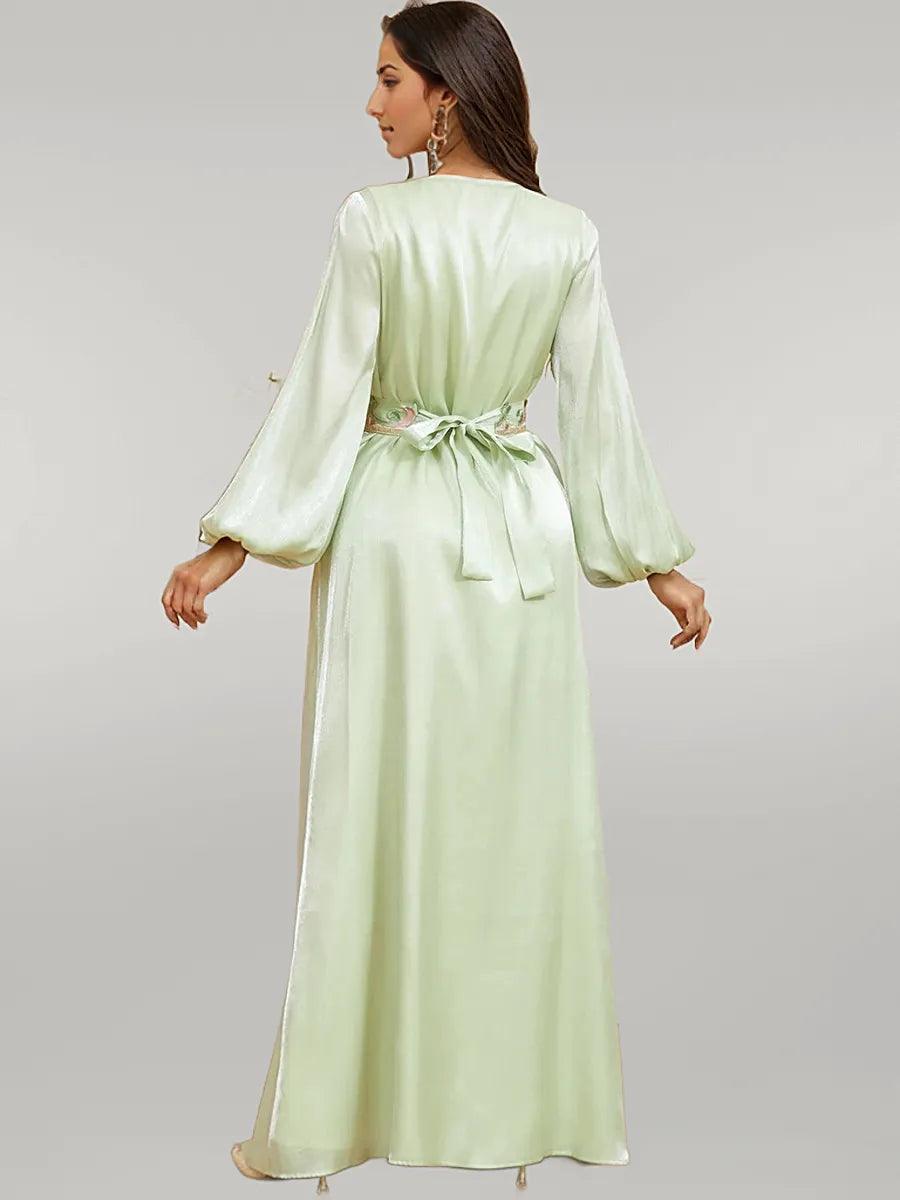 2 Piece Beautiful Kaftan Set with Floral Embroidery and Inner