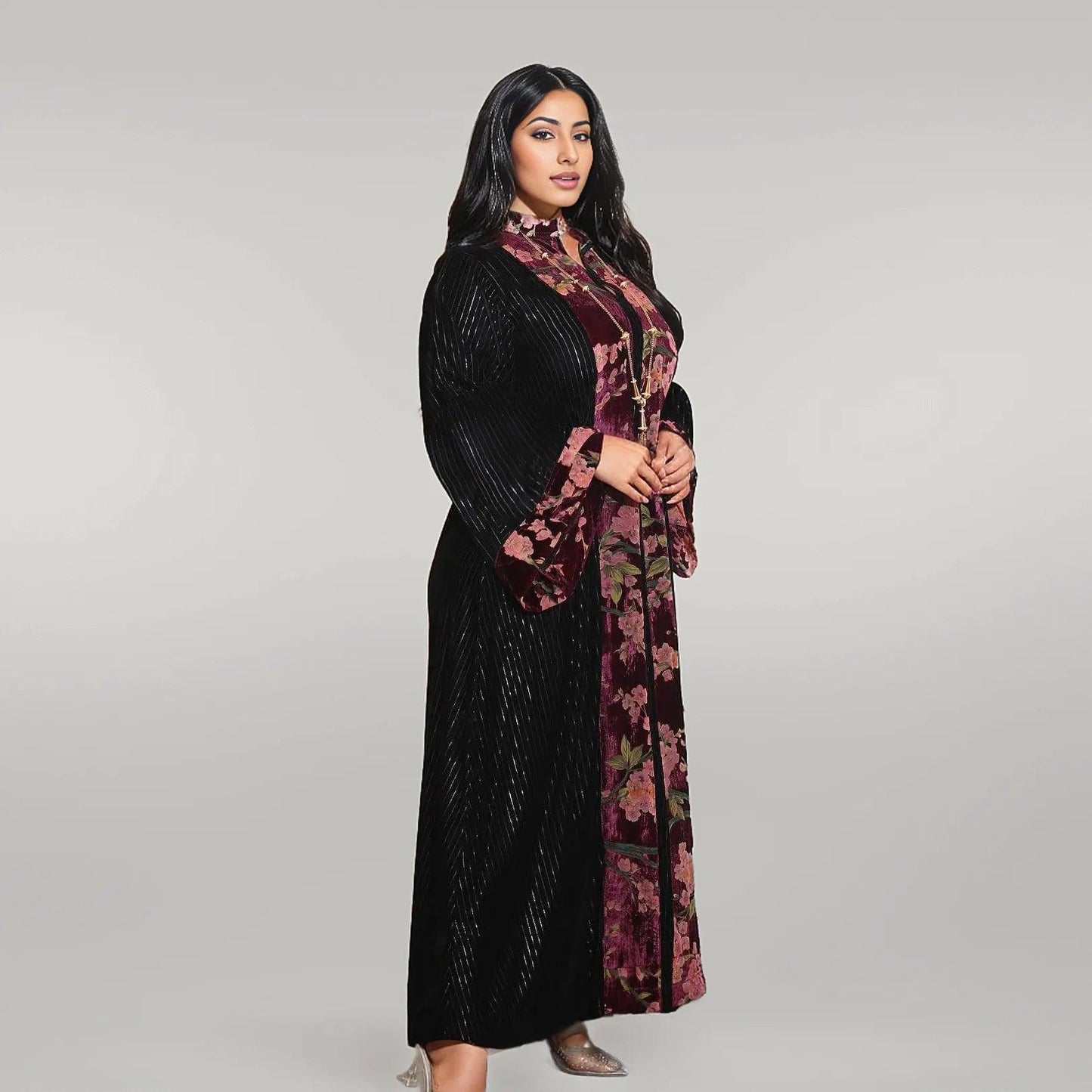 Casual Black Abaya with Floral Pattern
